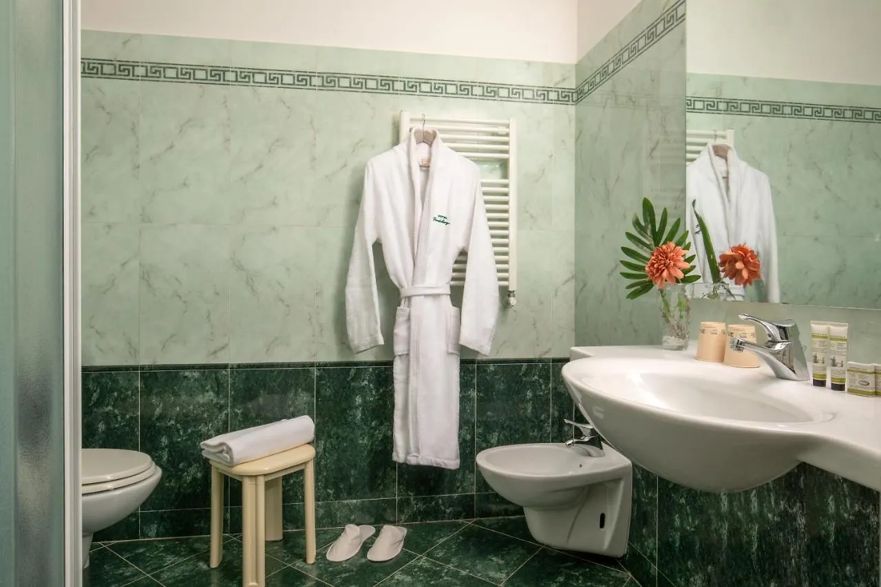 Residence Verdeborgo 3*, Grottaferrata Itália