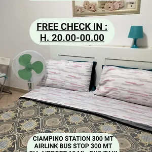 Alojamento de Acomodação e Pequeno-almoço La Perla, Ciampino